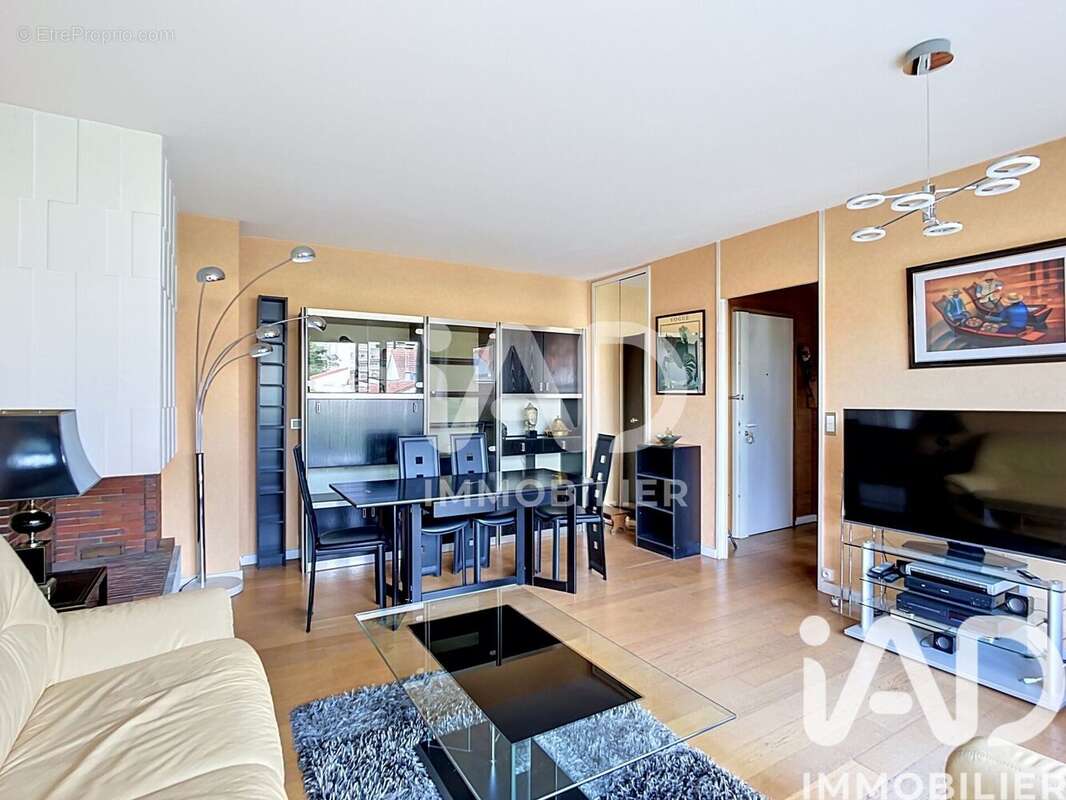 Photo 3 - Appartement à SAINT-MAUR-DES-FOSSES