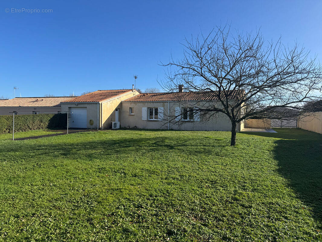 Maison à SAINT-MARD