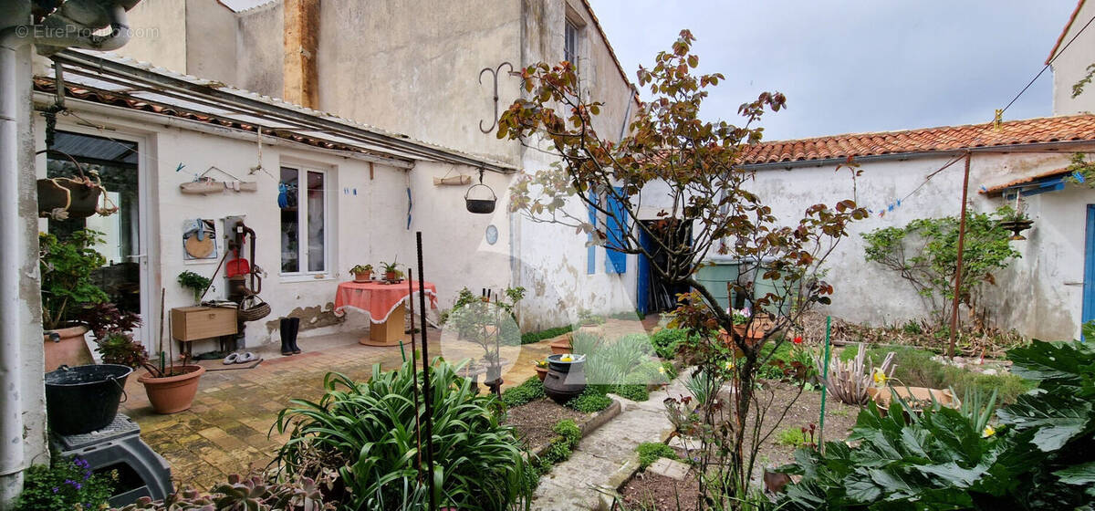 Maison à LA TREMBLADE