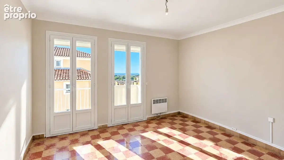 Appartement T4 avec ascenseur Béziers. - photo 3