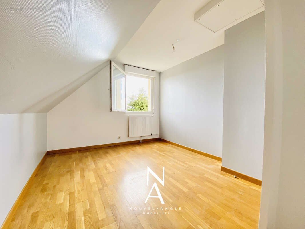 Maison à FRANCHEVILLE