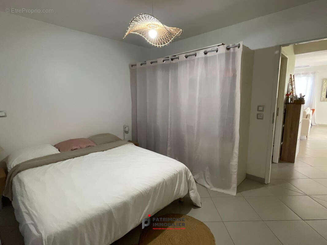 Appartement à PETIT-BOURG