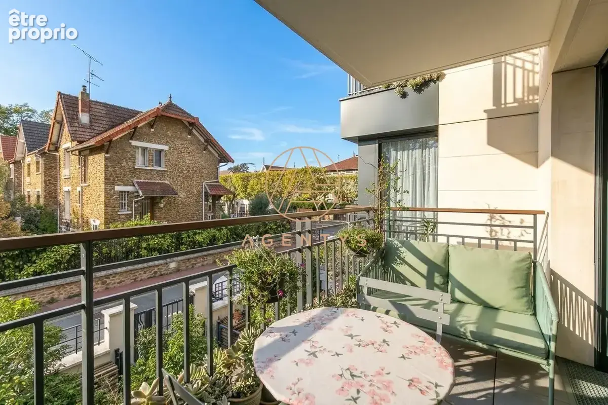 Appartement 3 pièces 66 m² à vendre à Saint-Maur-Des-Fosses (94100) - photo 2