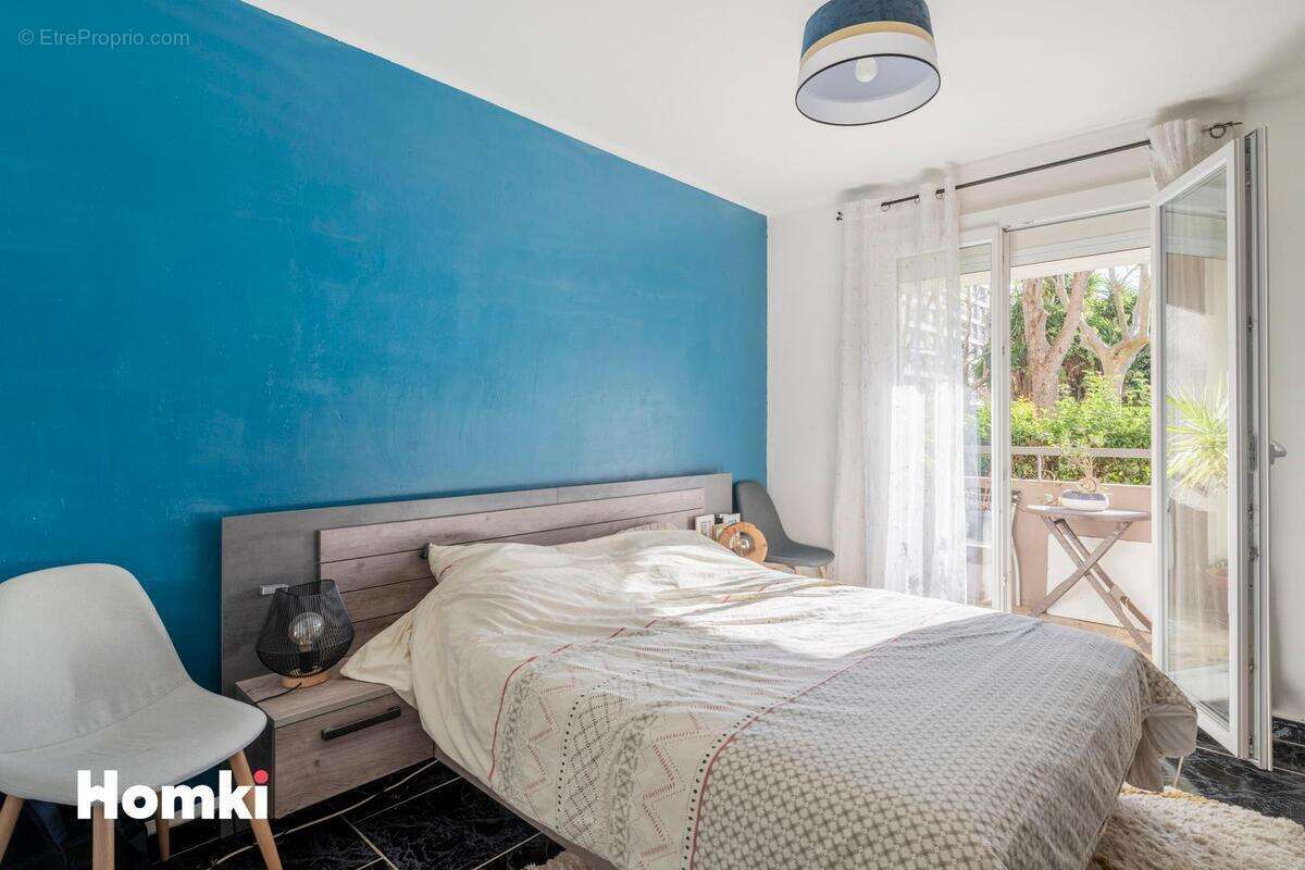 Appartement à MARSEILLE-9E