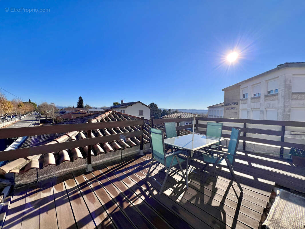 Appartement à SAINTE-TULLE