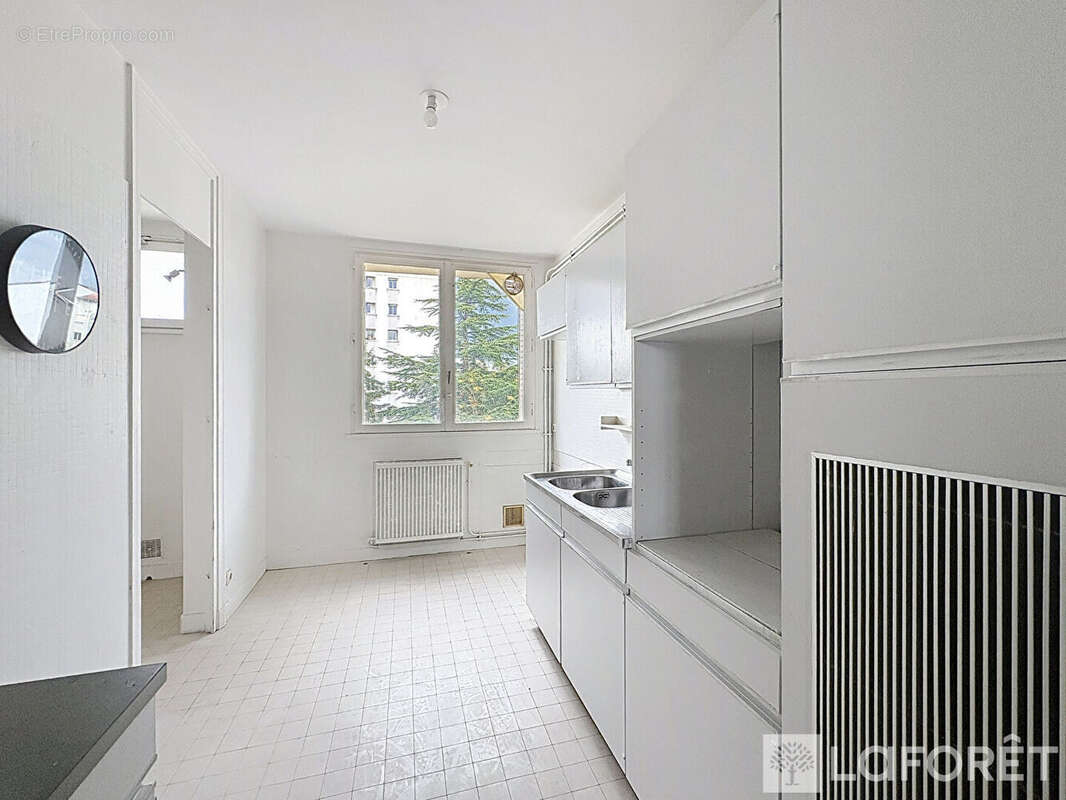 Appartement à LYON-4E