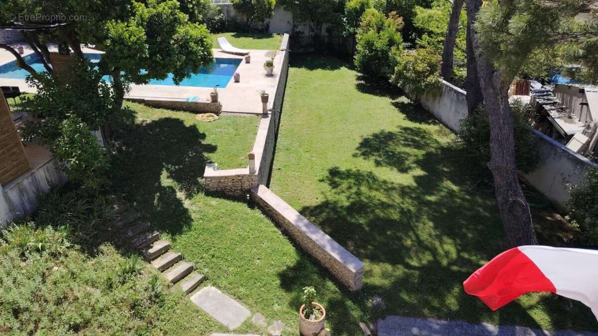 Maison à VEDENE