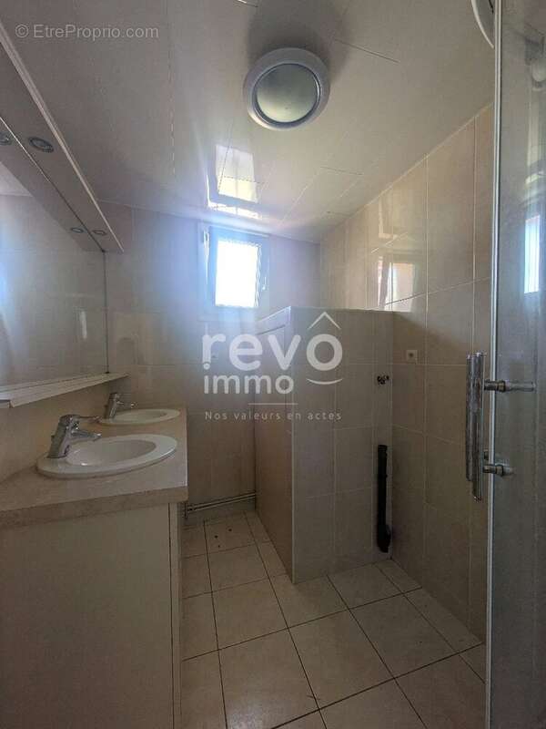 Maison à SAINT-COLOMBAN