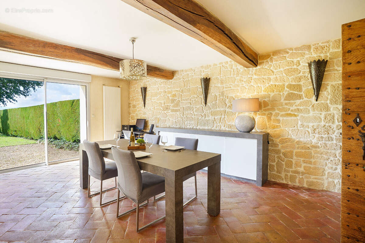 Maison St Didier Sur Chalaronne 7 pièces 260 m2 - photo 3