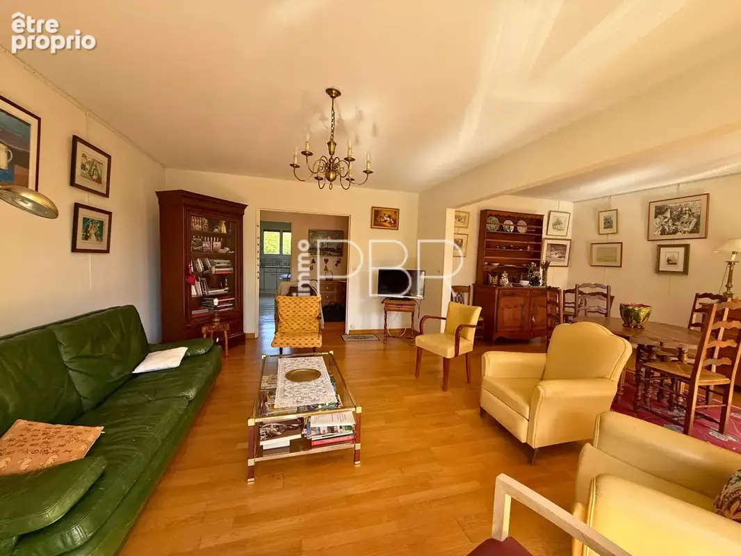 Appartement T4 avec box et cave - photo 11