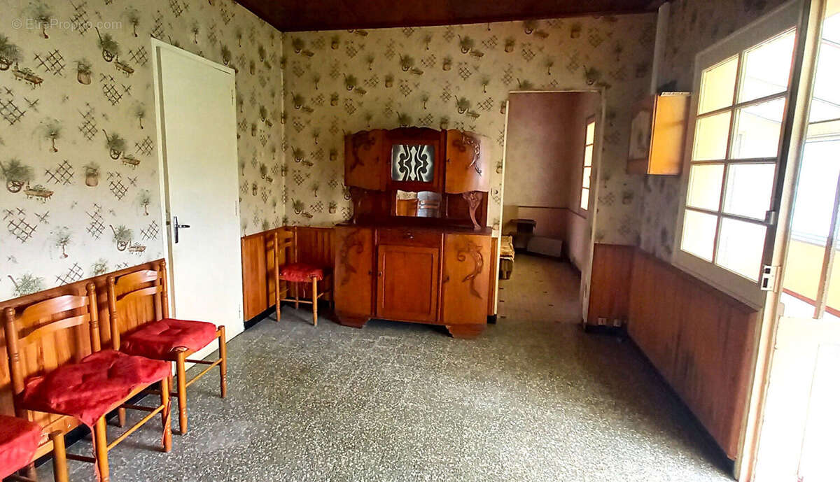 Maison à VENDAYS-MONTALIVET