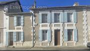 Maison à VOULGEZAC