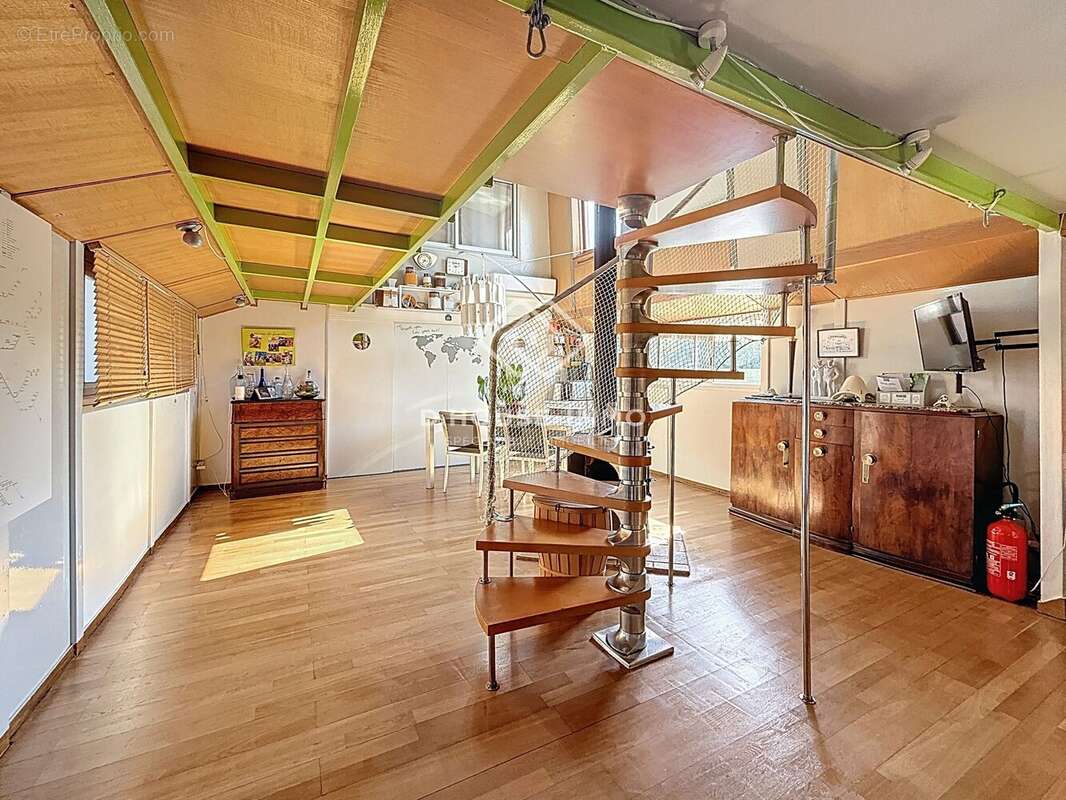 Maison à JUVISY-SUR-ORGE