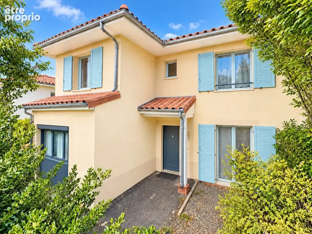 Maison 6 pièces 130 m² à vendre à Le Cendre (63670) - photo 1