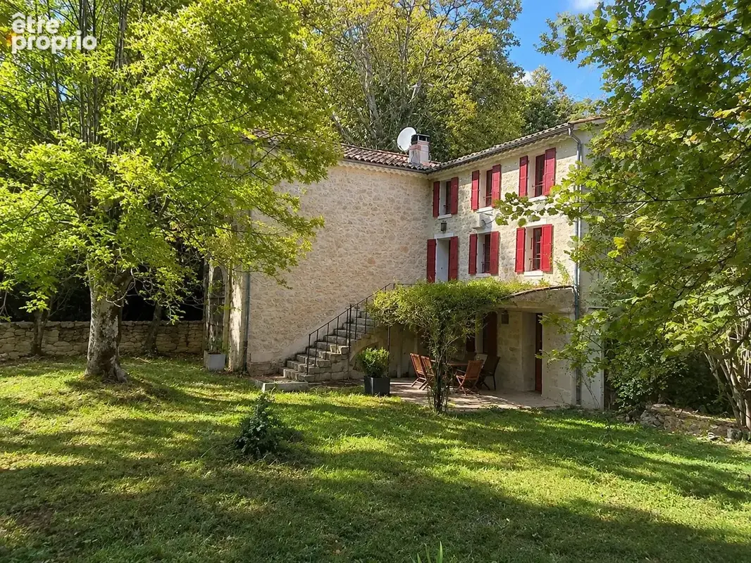 Bastide en pierre de caractère – caussols - photo 3