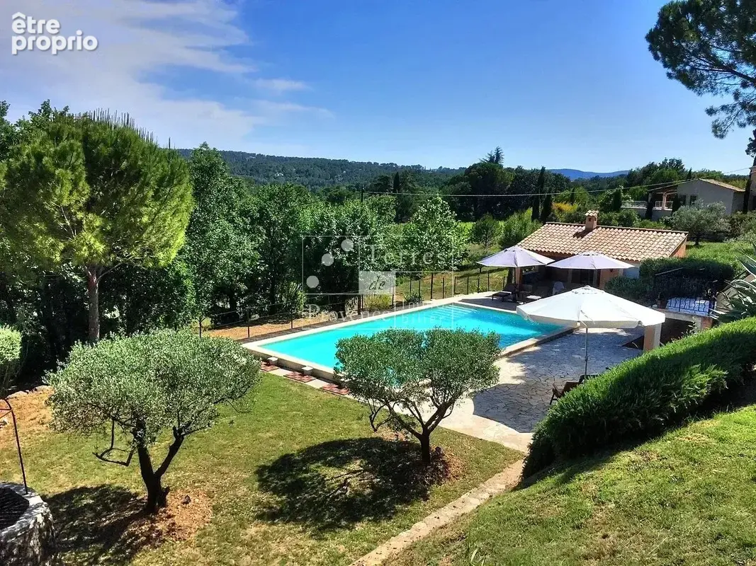 LORGUES – Élégante bastide provençale sur 4 000 m² avec piscine - photo 32