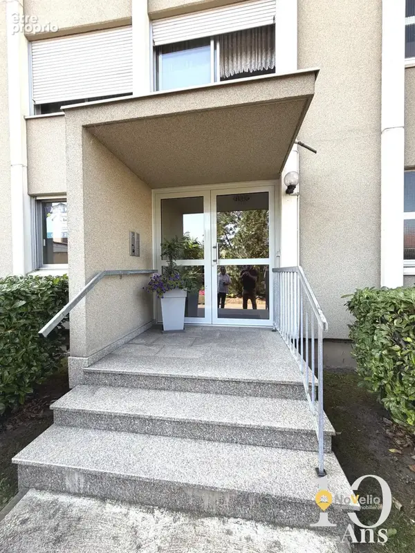 Appartement 2 pièces 67 m² à vendre à Forbach (57600) - photo 2