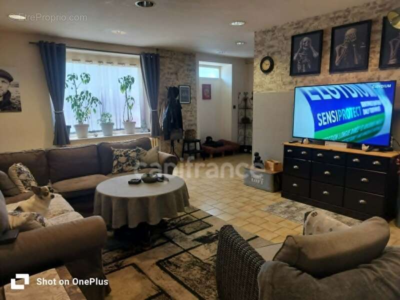 Maison familiale idéalement située au cœur de Poullaouen - photo 6