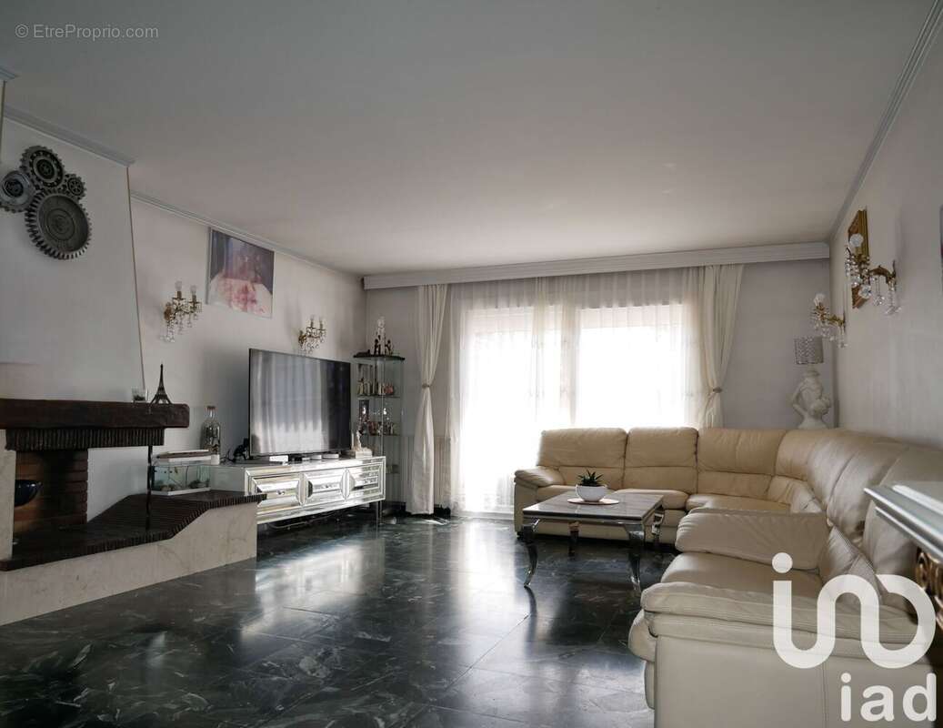 Photo 3 - Maison à SARCELLES