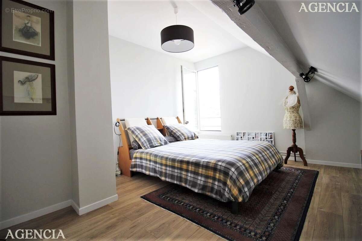 Maison à PONTAULT-COMBAULT