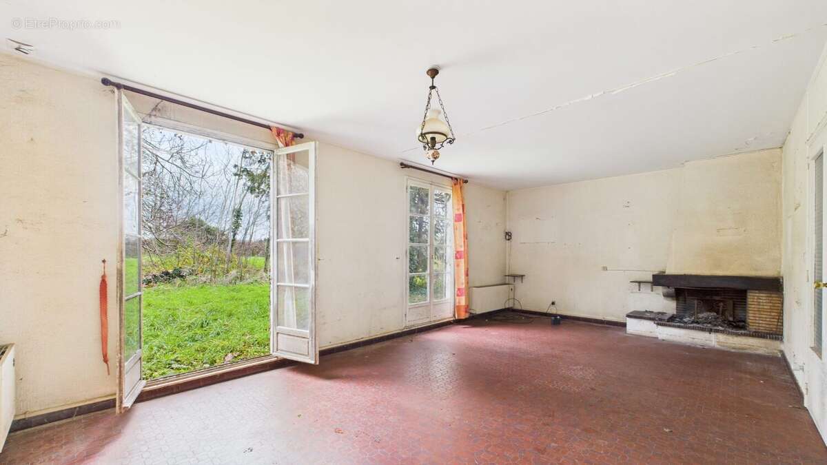 Maison à PLOUIGNEAU