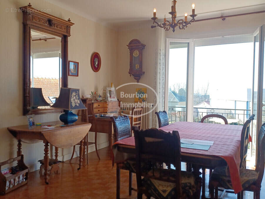 Maison à BOURBON-LANCY