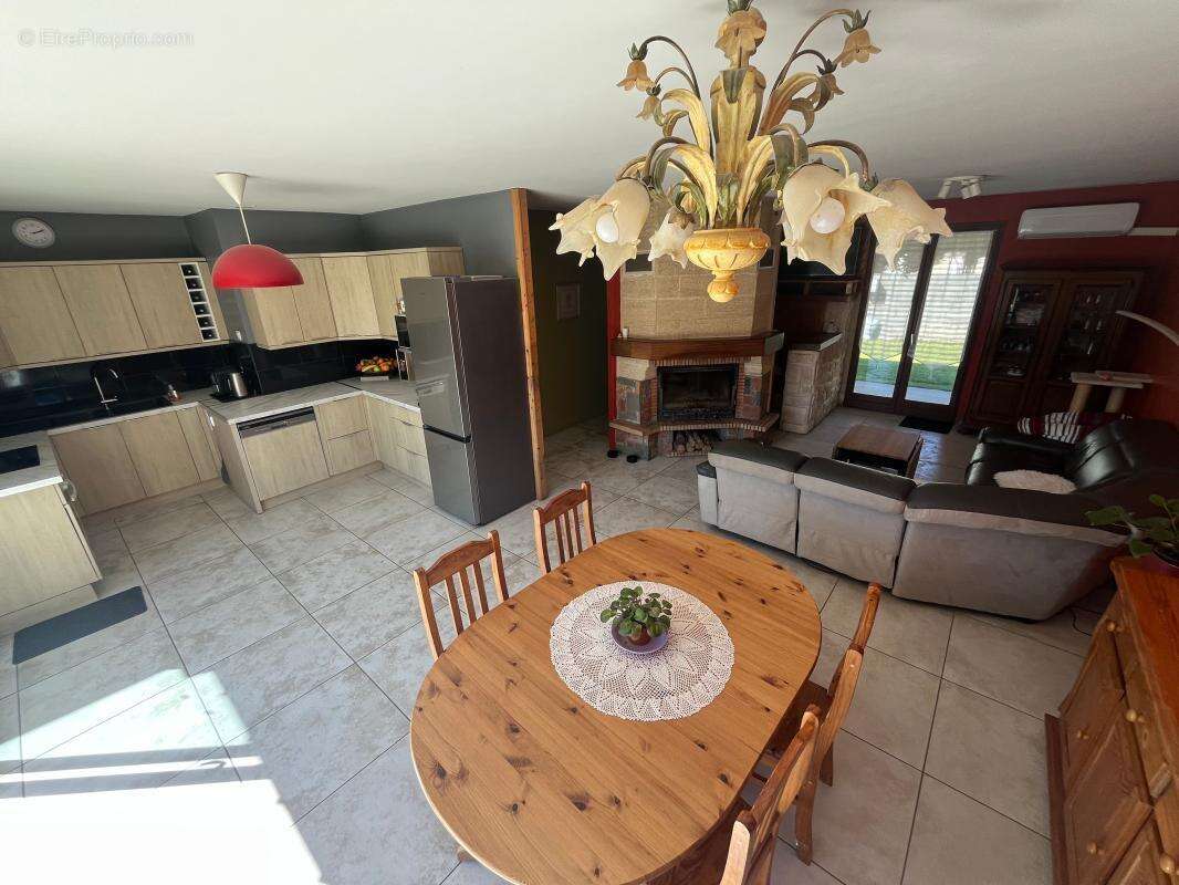 Maison à SAINT-LOUBES