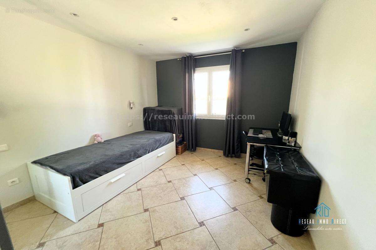 Maison à LE GRAND-LEMPS