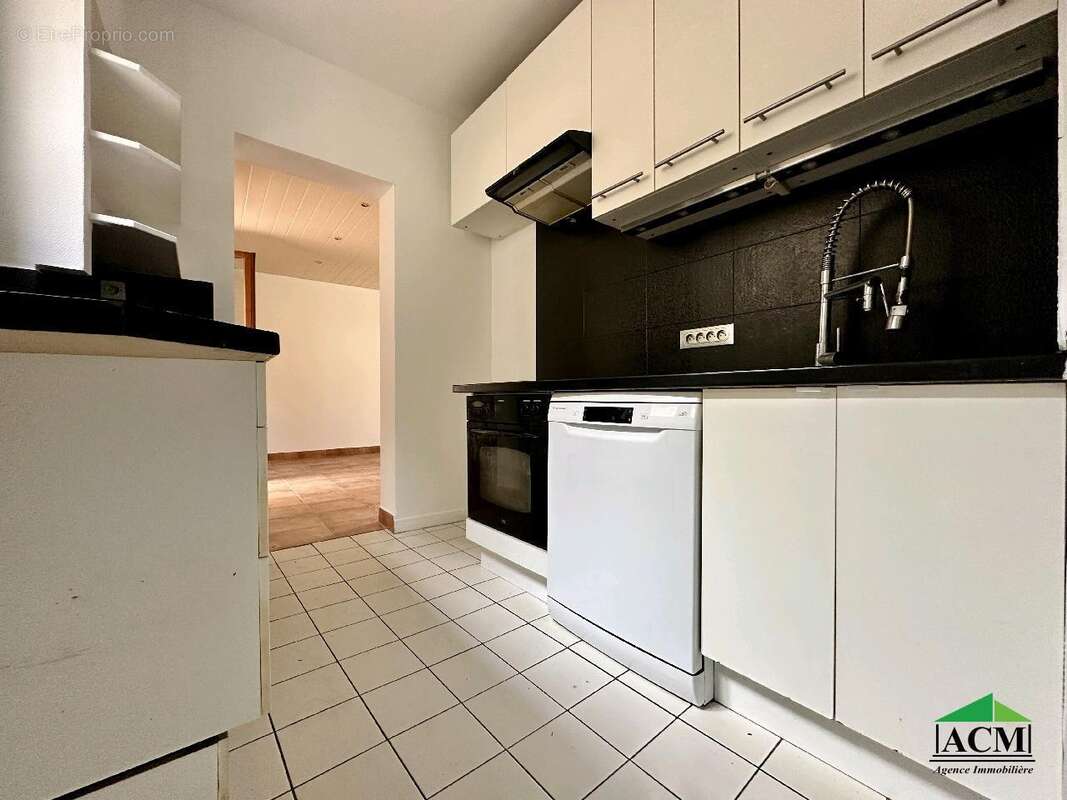 Appartement à MERY-SUR-OISE