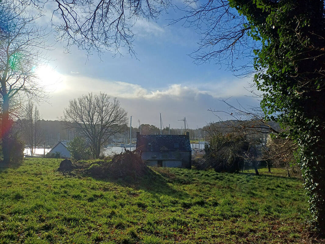 Terrain à BEGANNE