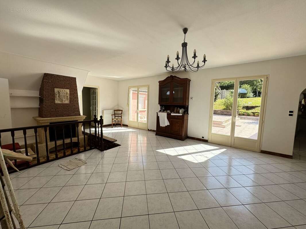 Photo 3 - Maison à DOMART-SUR-LA-LUCE