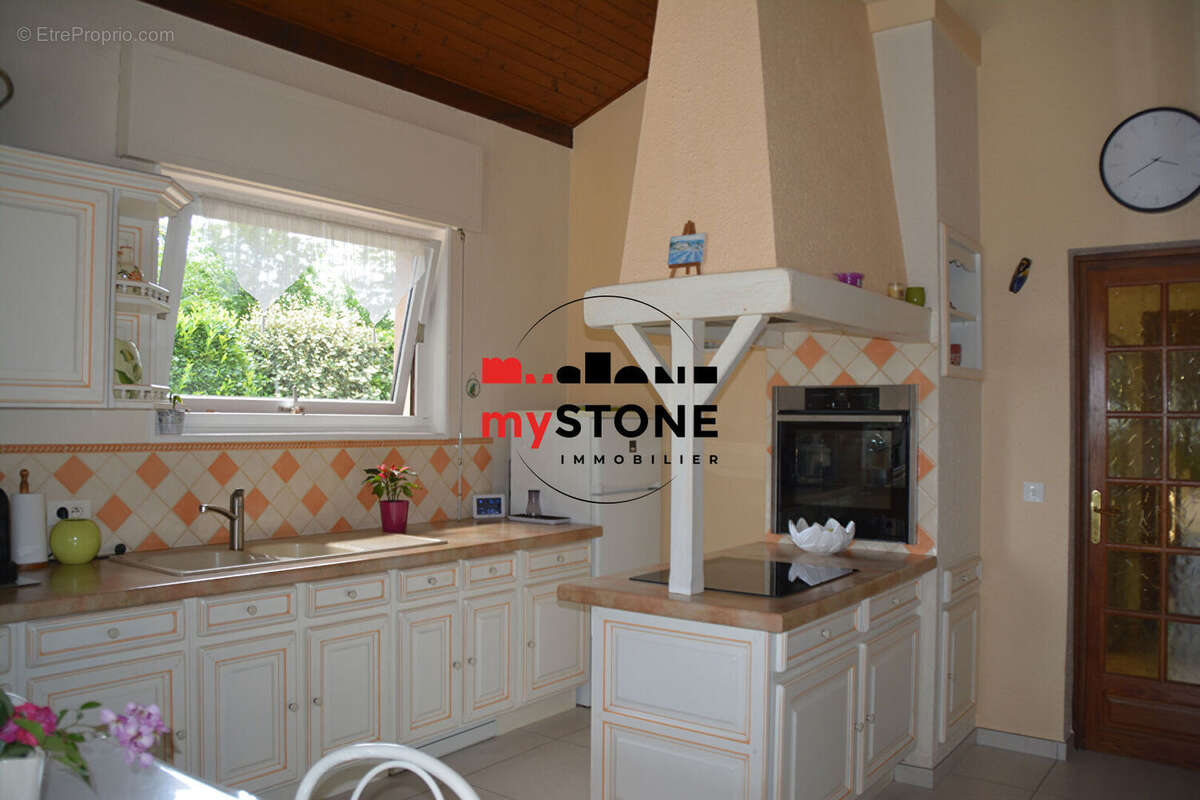 Maison à BELLEVILLE