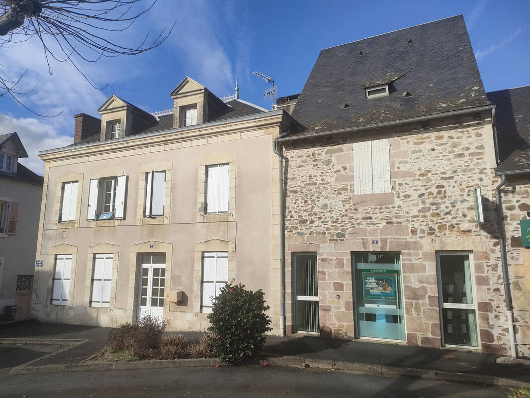 Appartement à JUILLAC