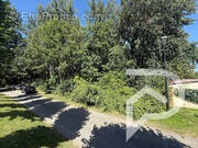 Terrain à LA NEUVILLE-ROY