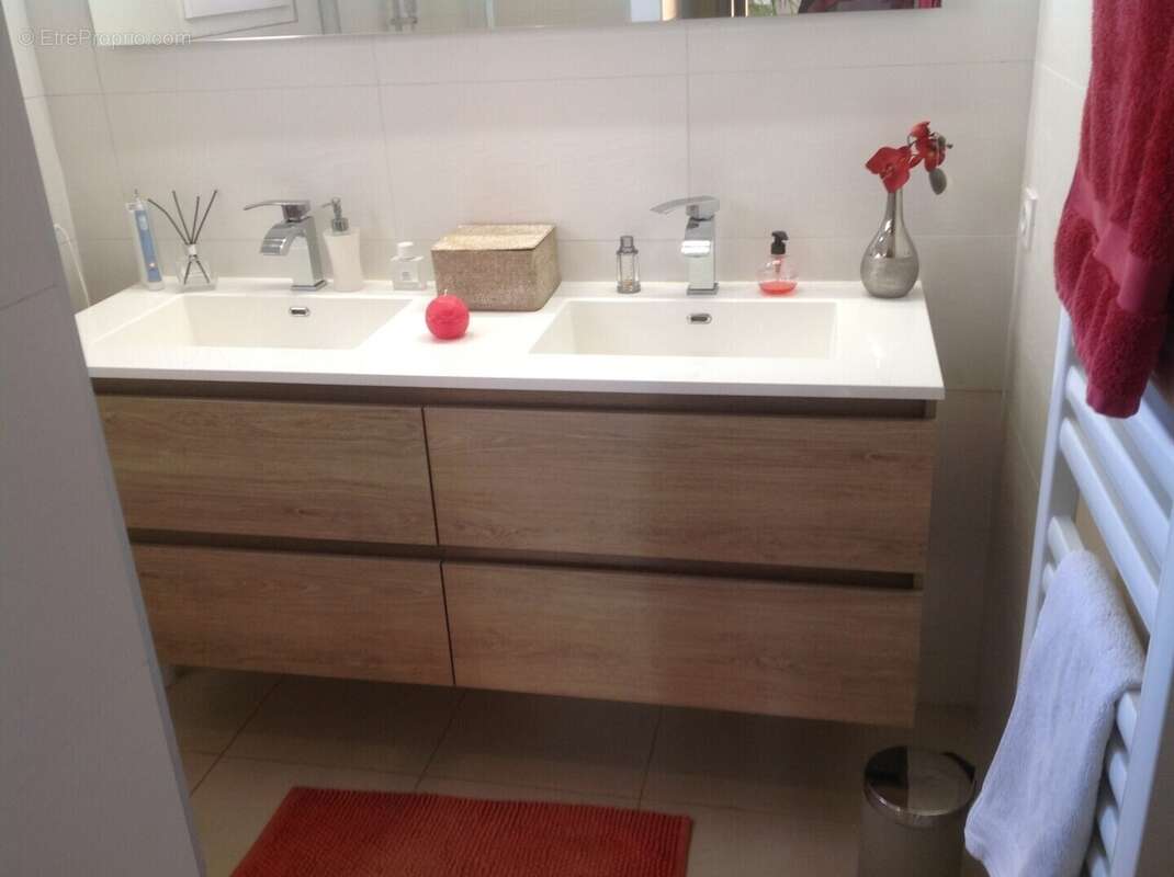 Maison à VILLENEUVE-LES-MAGUELONE