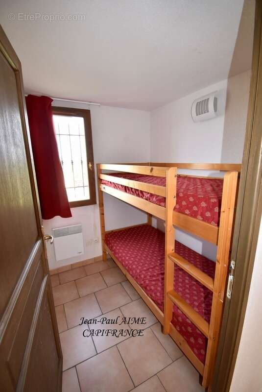 Appartement à BARJAC