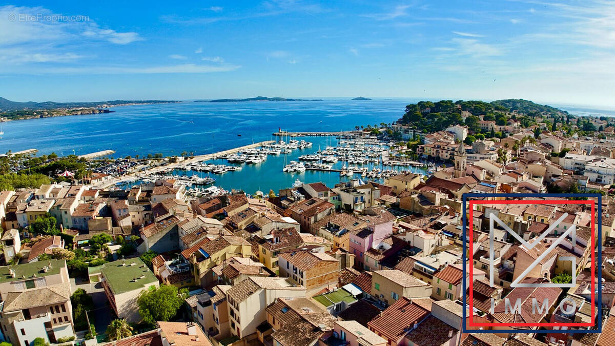 Appartement à SANARY-SUR-MER