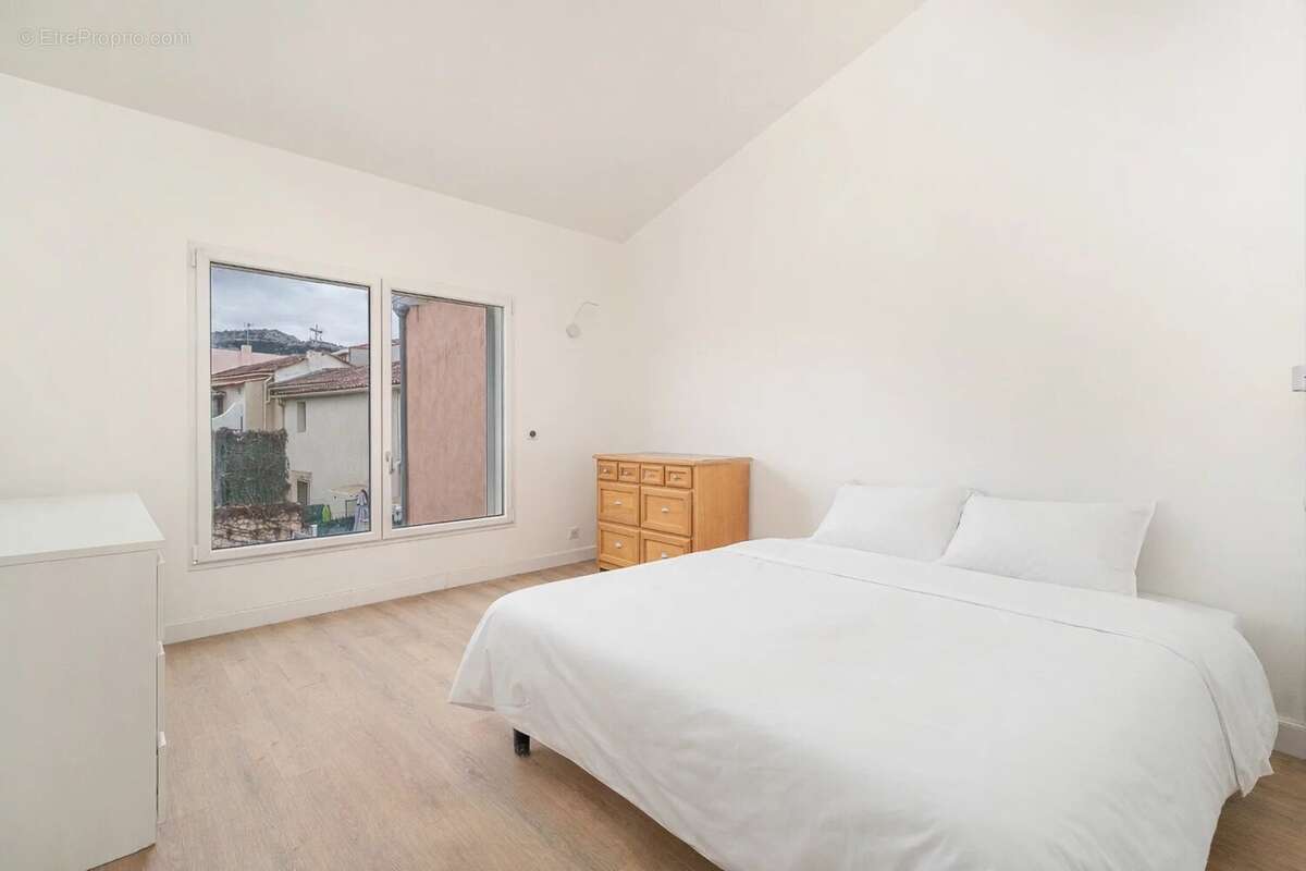 Maison à MARSEILLE-8E