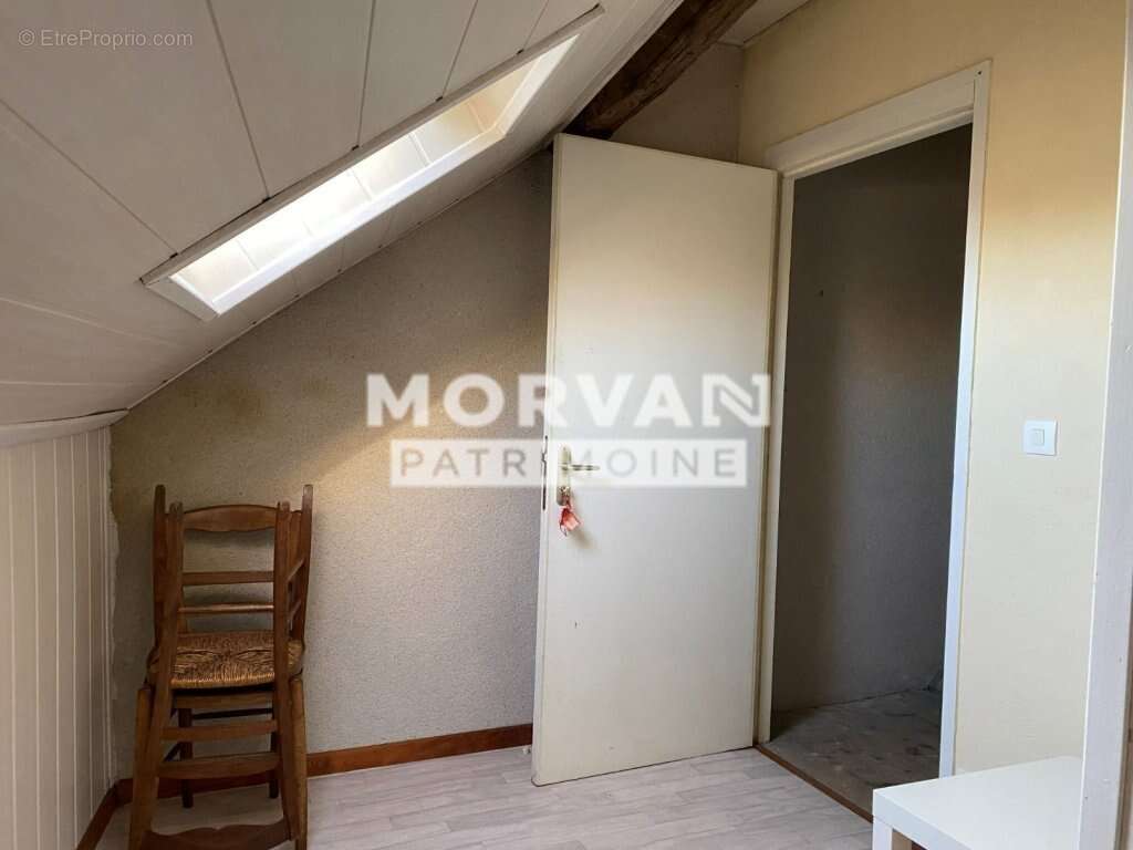 Appartement à SAINT-SAULGE