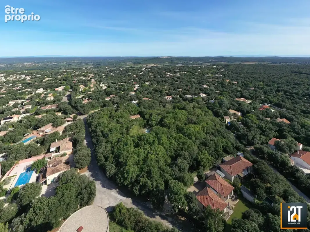 Terrain 1200 m² à Saint-Siffret  - photo 3