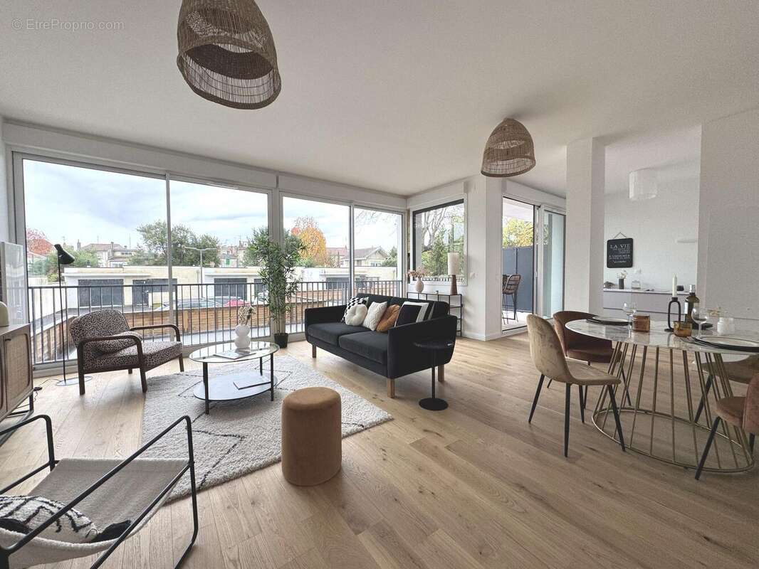 Appartement à BORDEAUX