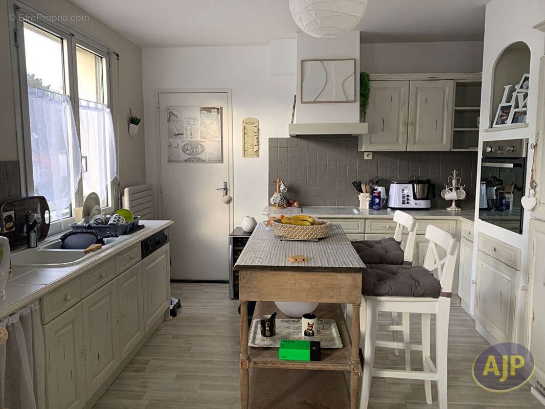 Appartement à SAINT-SEBASTIEN-SUR-LOIRE