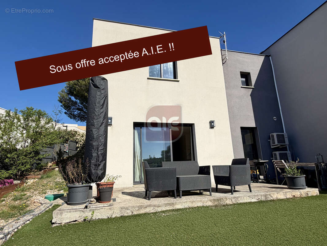 EXCLUSIVITÉ A.I.E. ! Villa récente T4 sur une parcelle piscinable - photo 4