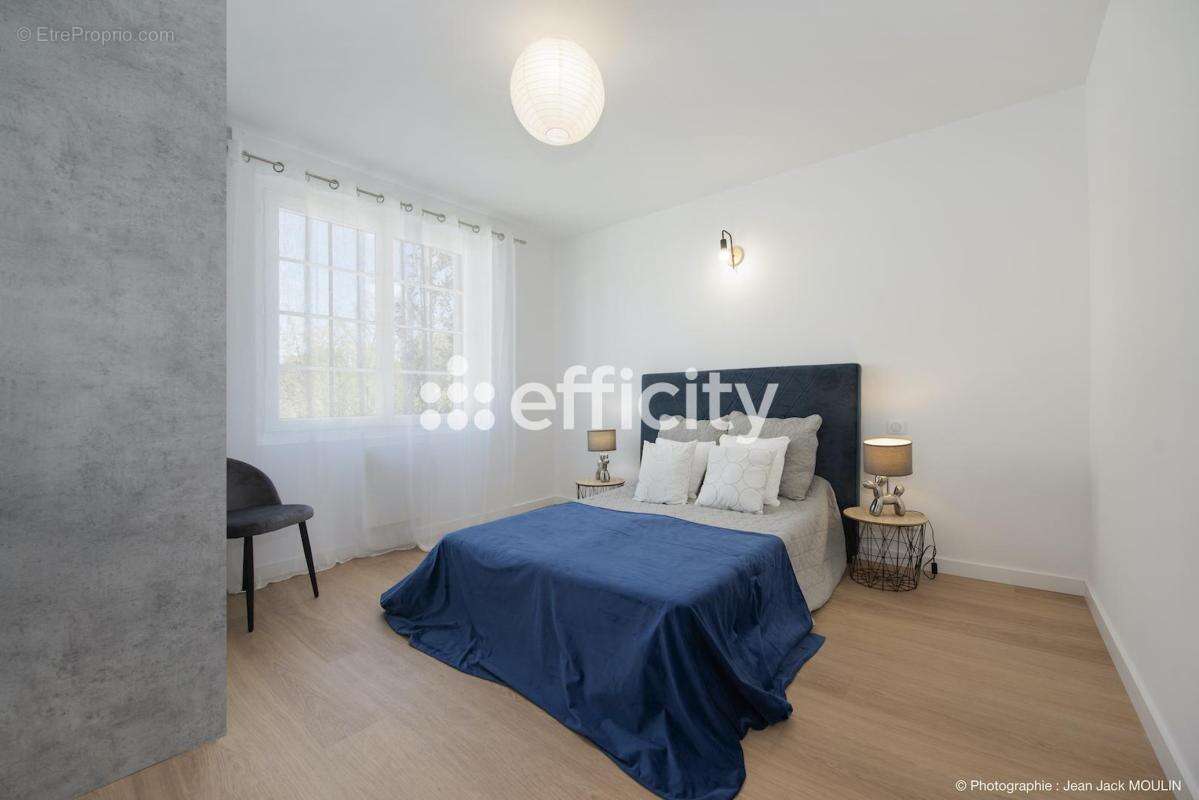 Maison à LE POULIGUEN