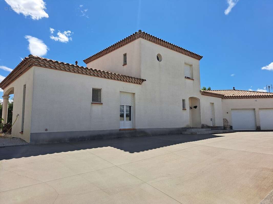 Maison à VILLENEUVE-LES-BEZIERS