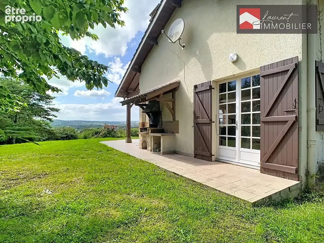 EXCLUSIVITE: Propriété familiale de charme à LACROST - photo 9