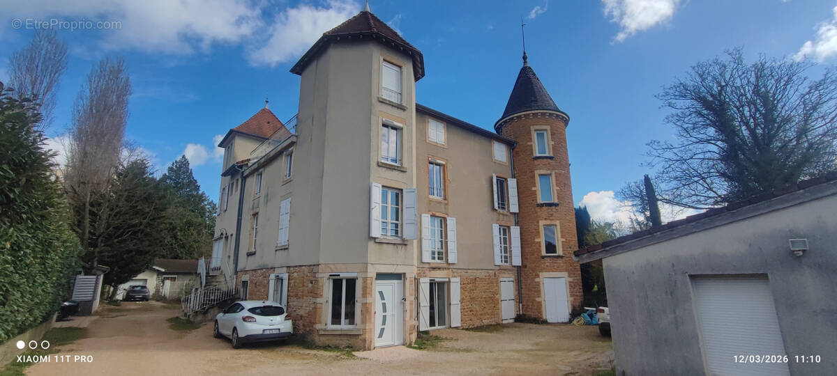 Appartement à CHARNAY-LES-MACON