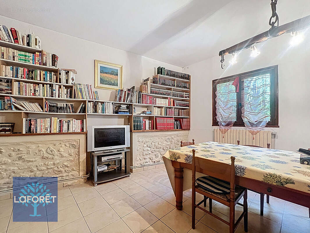 Maison à BALLANCOURT-SUR-ESSONNE