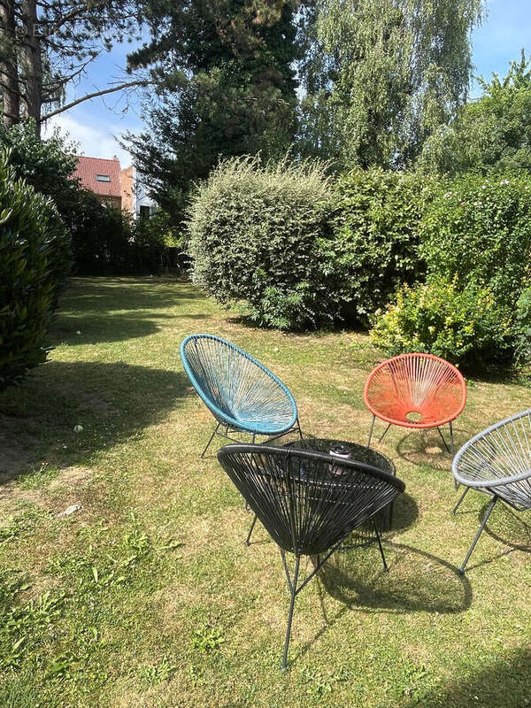 Maison de ville - Béthune- 125 m2 - 4 chambres - garage - balcon et jardin - photo 3