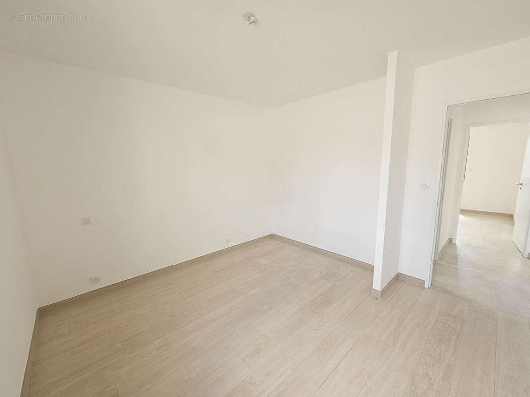 Maison Pennautier 6 pièce(s) 116 m2 - photo 8